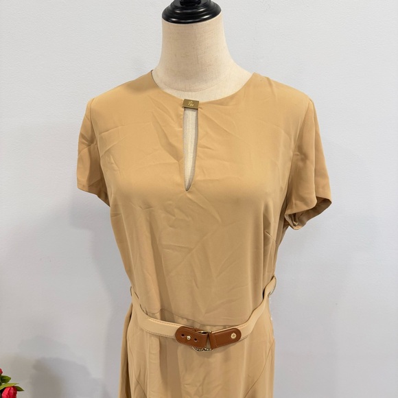 Lauren Ralph Lauren Tan Classic Lightweight Leather Belted Midi Dress Size 12 - Picture 2 of 13